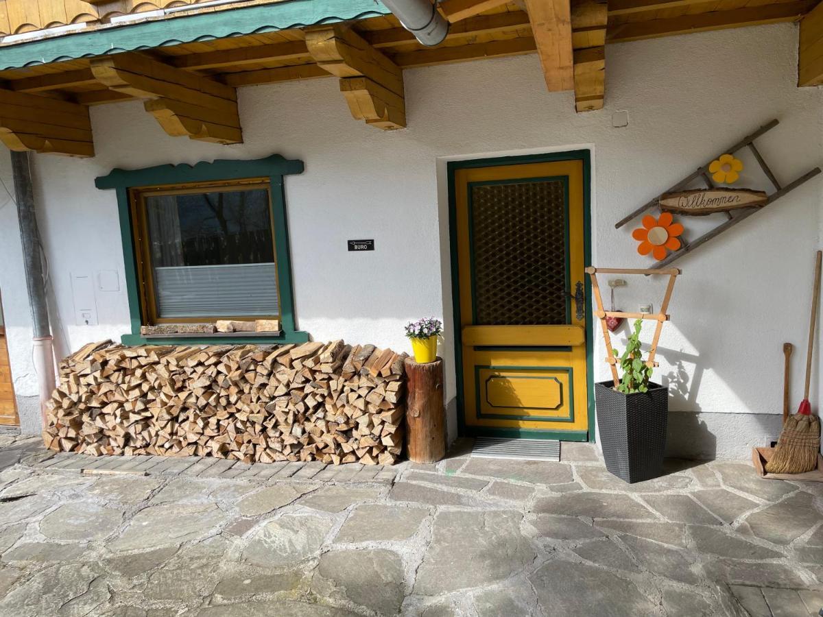 Ferienwohnung Maxi Maishofen Exterior photo