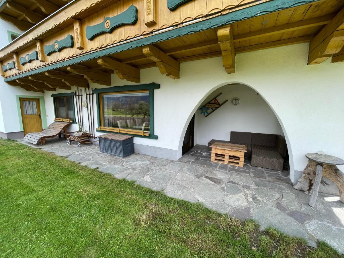Ferienwohnung Maxi Maishofen Exterior photo